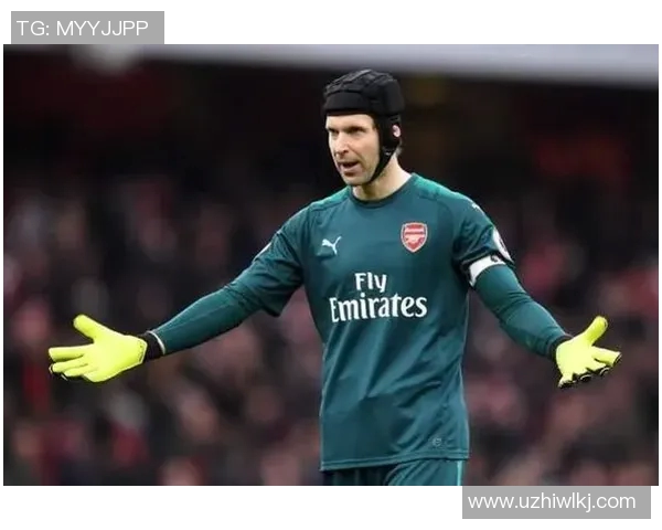 带头套的足球球星是谁 他为何选择戴上头套保护自己 带头套的足球球星是谁 他为何选择戴上头套保护自己